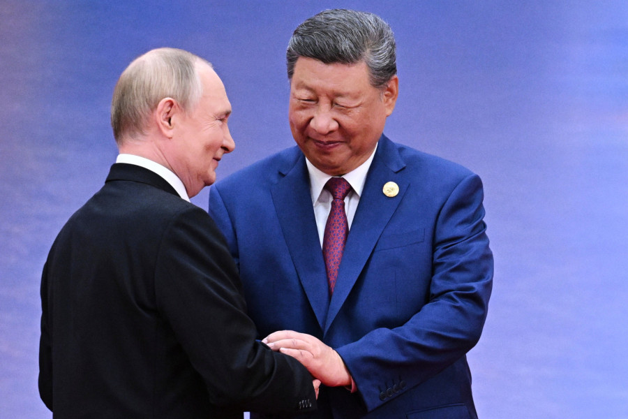 Si, Tramp i Putin – Mogao bi da zažali...