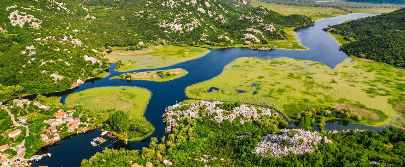 Skriveno selo u Crnoj Gori izgleda kao raj na zemlji: Magični prizori na obali Skadarskog jezera FOTO
