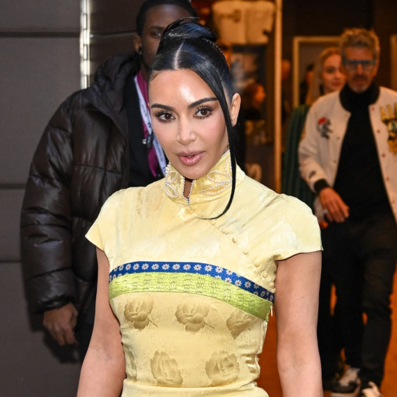 Kim Kardašijan: "Uzimam 35 dodataka ishrani dnevno, muka mi je od toliko tableta"