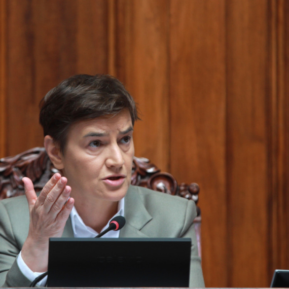Brnabić: "Neki preminuli nisu izbačeni sa biračkog spiska jer nisu upisani u knjige umrlih"