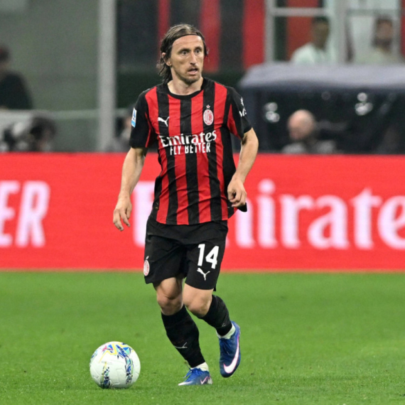Ostaje samo pod uslovima: Modrić čeka Milan