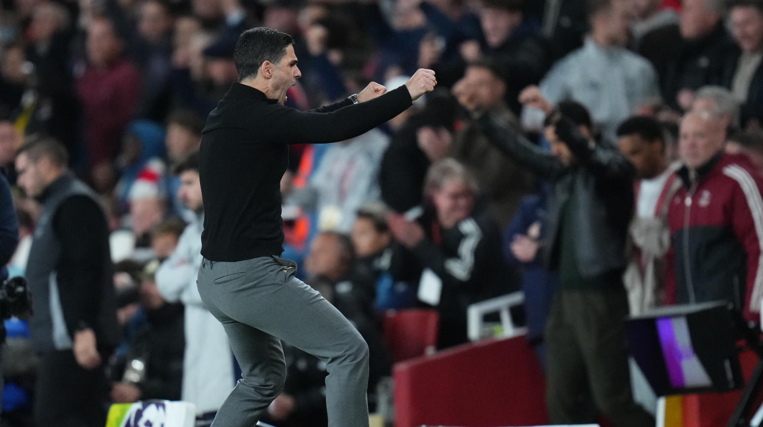 Dok je Arsenal osvajao titulu, Arteta je pravio roštilj