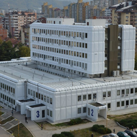 Pokretne ambulante i apoteke stižu do pacijenata: Dom zdravlja Niš širi zdravstvenu zaštitu van ordinacija