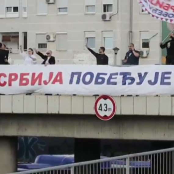 Spektakl na ulicama Beograda: Građani poslali moćnu poruku – "Srbija pobeđuje" VIDEO