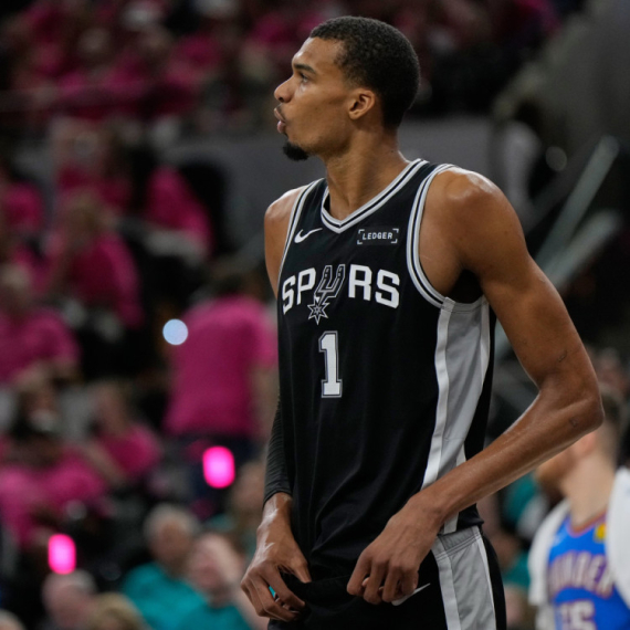 NBA liga objavila najbolju defanzivnu petorku VIDEO