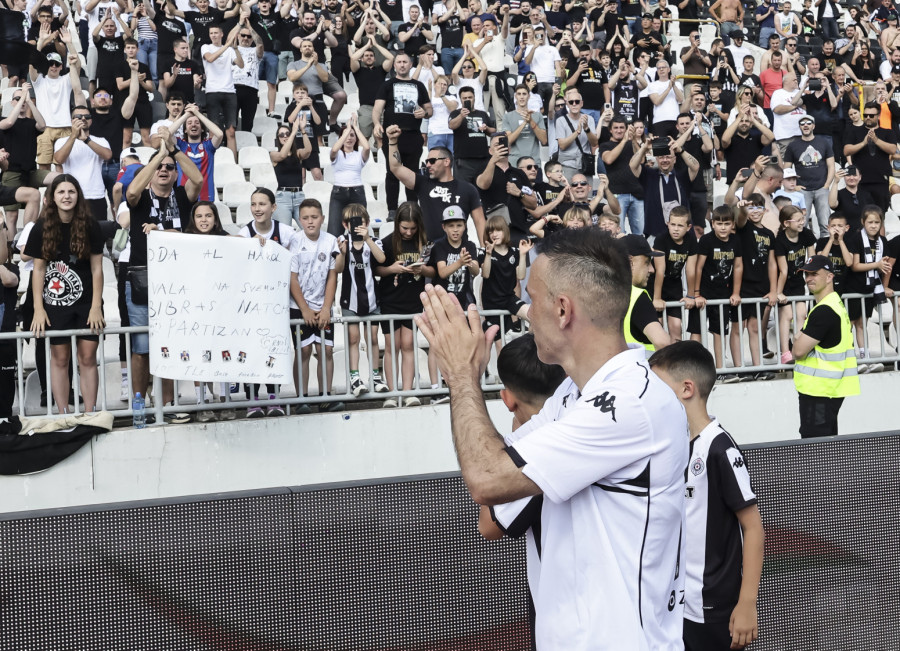 Suze, ovacije i gol na oproštaju Natha FOTO/VIDEO