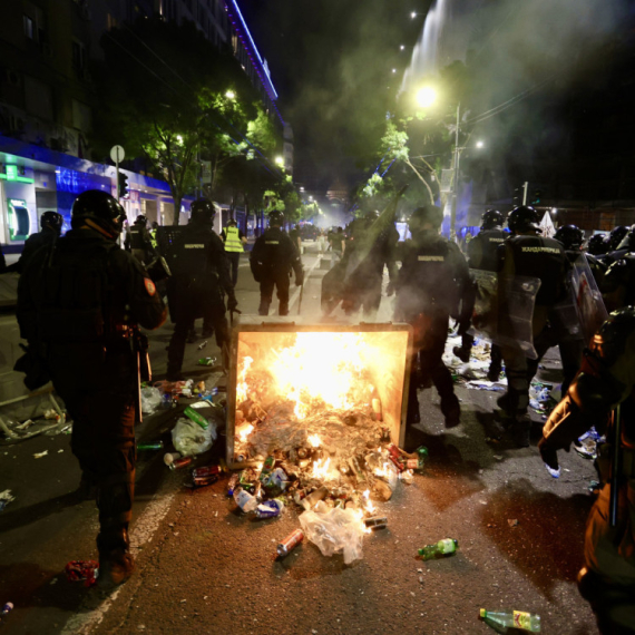 Sve veći razdor: Blokaderi se pohvalili nasiljem, njihovi osuli paljbu – "Sad sam došao i nikad više" VIDEO