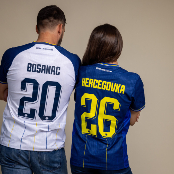 BiH predstavila dresove za Mundijal FOTO/VIDEO