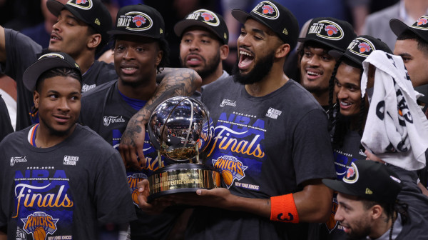 Moćni Niksi sa +37 do finala NBA! VIDEO