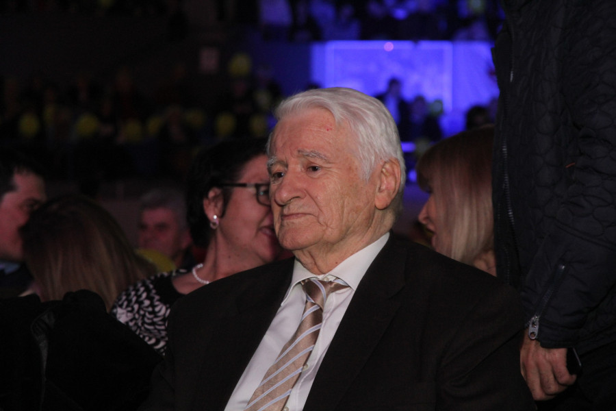 Dragoljub Mićunović passed away