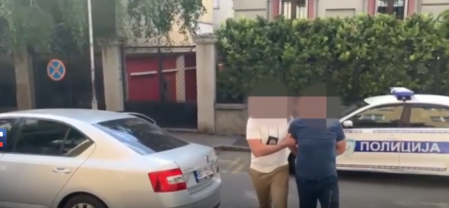 Uhapšene dve osobe zbog napada na policiju posle skupa u subotu