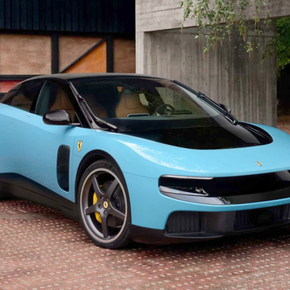 Svetska premijera: Prvi električni Ferrari! FOTO