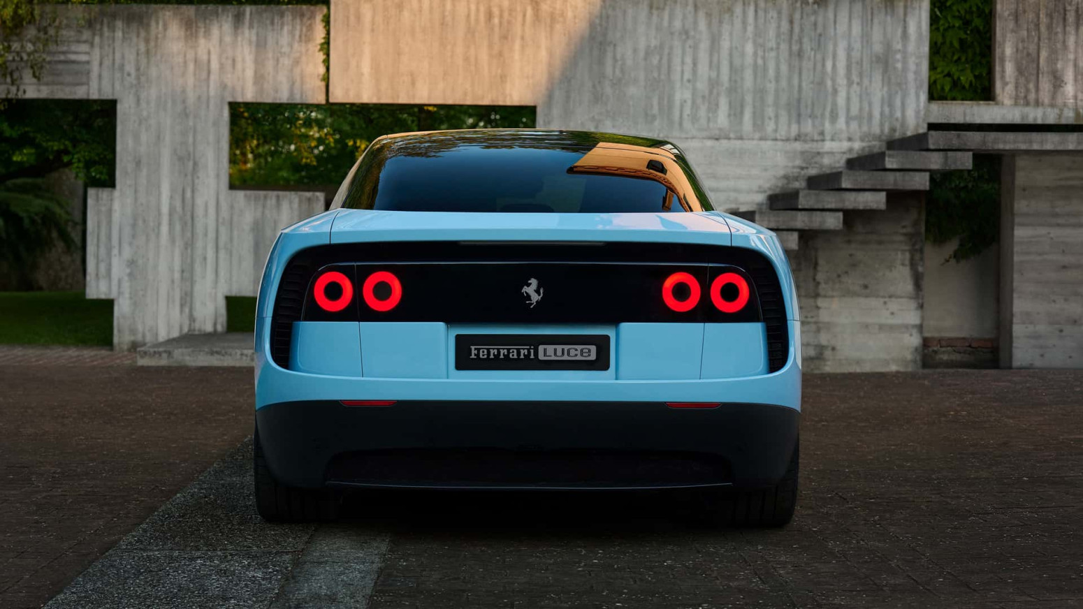 Džef Bezos nagovorio Ferrari na električni automobil: Deset godina kasnije stigao je Luce