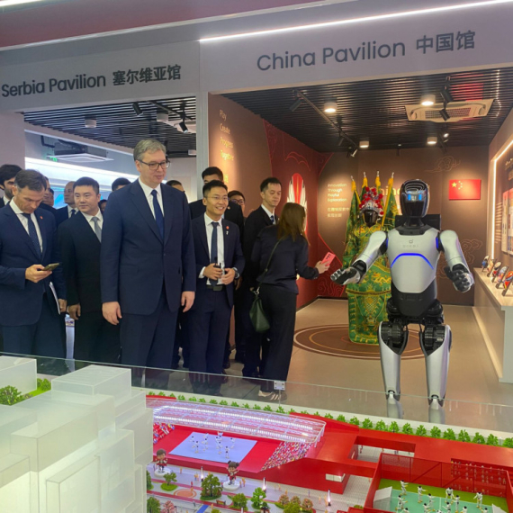 Vučić: "Za dva meseca ćemo imati robote proizvedene u Srbiji"; "Na EXPO 2027 ćemo imati robote svuda" VIDEO