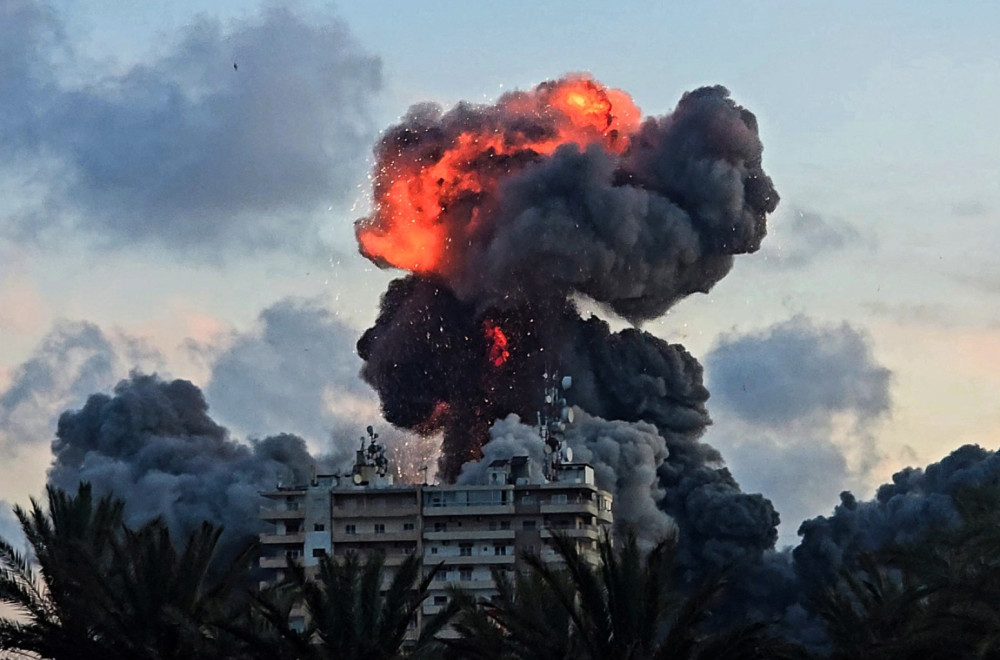 Opasna eskalacija; Lansirana balistička raketa prema Kuvajtu; SAD napale Iran FOTO/VIDEO