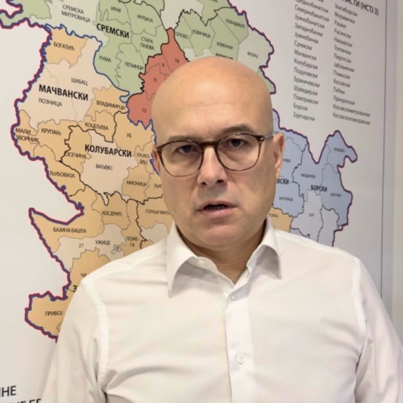 Napadnudi aktivisti i članovi Srpske napredne stranke; Vučević: "Pkazali su pravo lice blokaderskog pokreta"