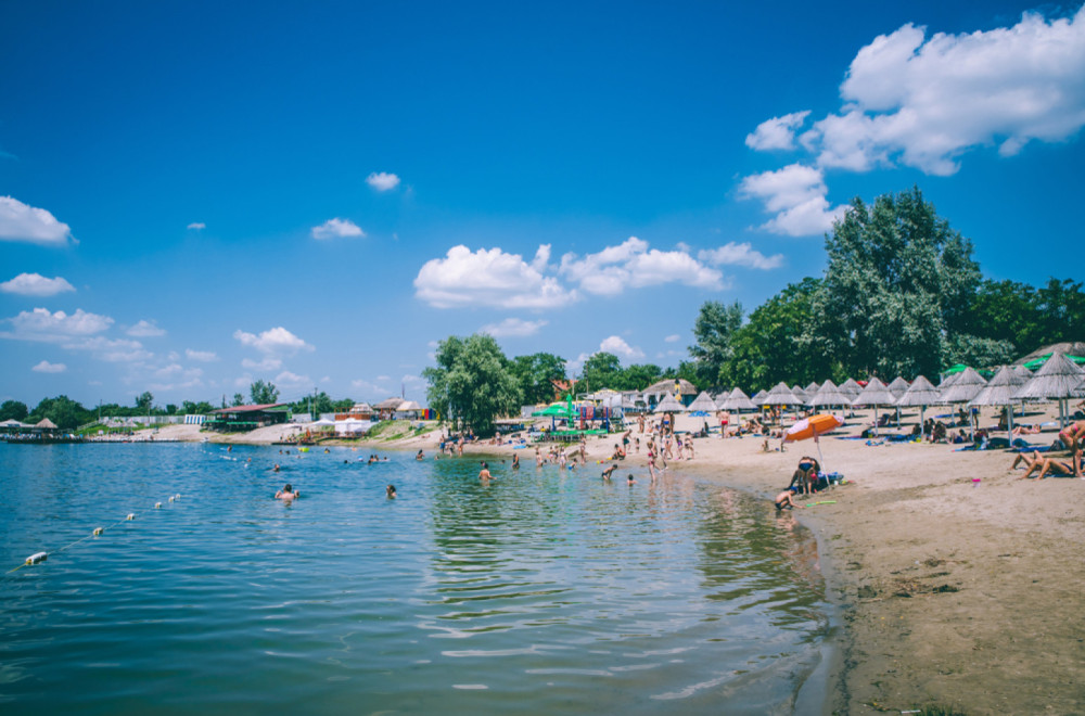 Zrenjanin krije jednu od najlepših plaža u Srbiji: Peskara je omiljeno letnje utočište