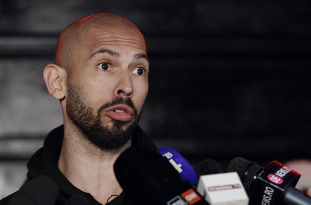 Proširena krivična istraga protiv Endrjua Tejta: Optužbe za podsticanje mržnje i diskriminaciju žena