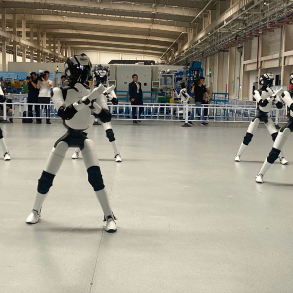 Humanoidni roboti pojeftinili, svi ih kupuju: Ovo su cene najpopularnijih modela