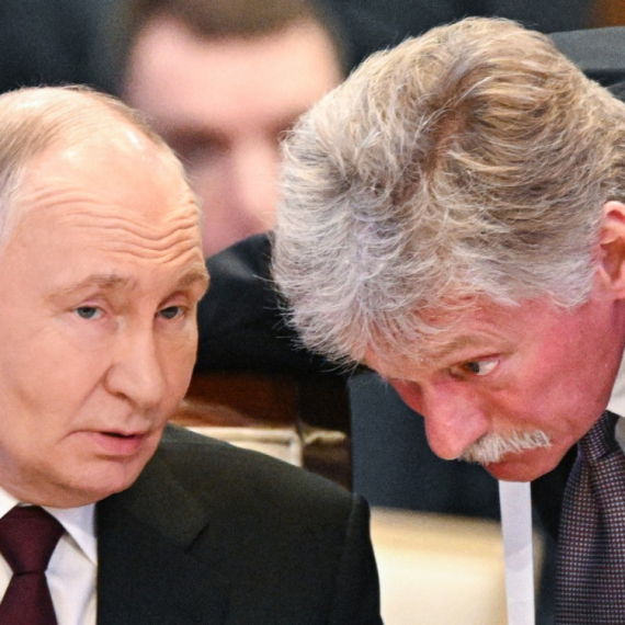 I, napokon se oglasio Kremlj: Putin je obavešten; "Šta mislite? Da li smo pokušali to da sakrijemo?"