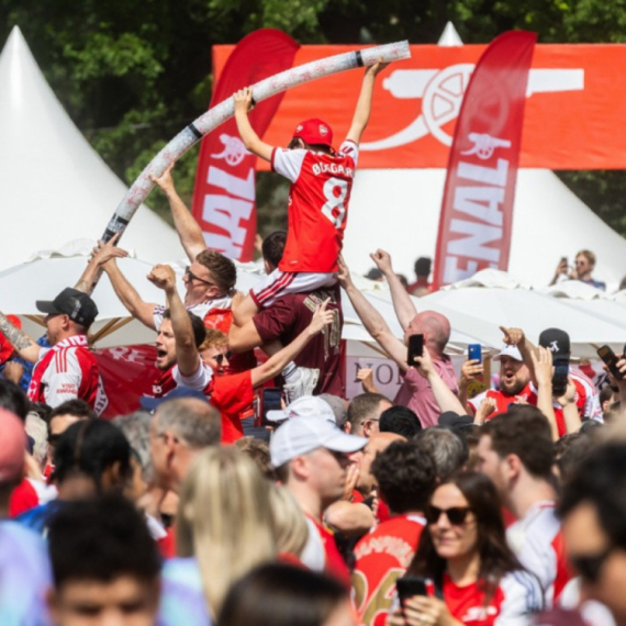 Došao i taj dan – PSŽ i Arsenal u borbi za "ušati" pehar