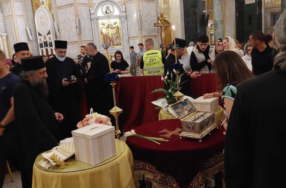 Evo kad je svečani ispraćaj Pojasa Presvete Bogorodice