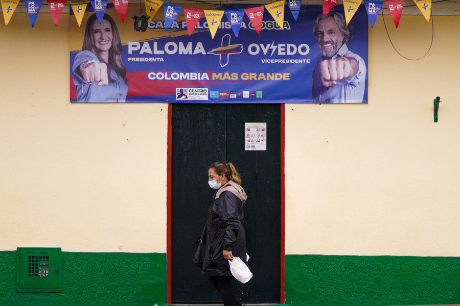Kolumbijci danas biraju predsednika; Izbori u senci krvavih obračuna narko-bandi FOTO