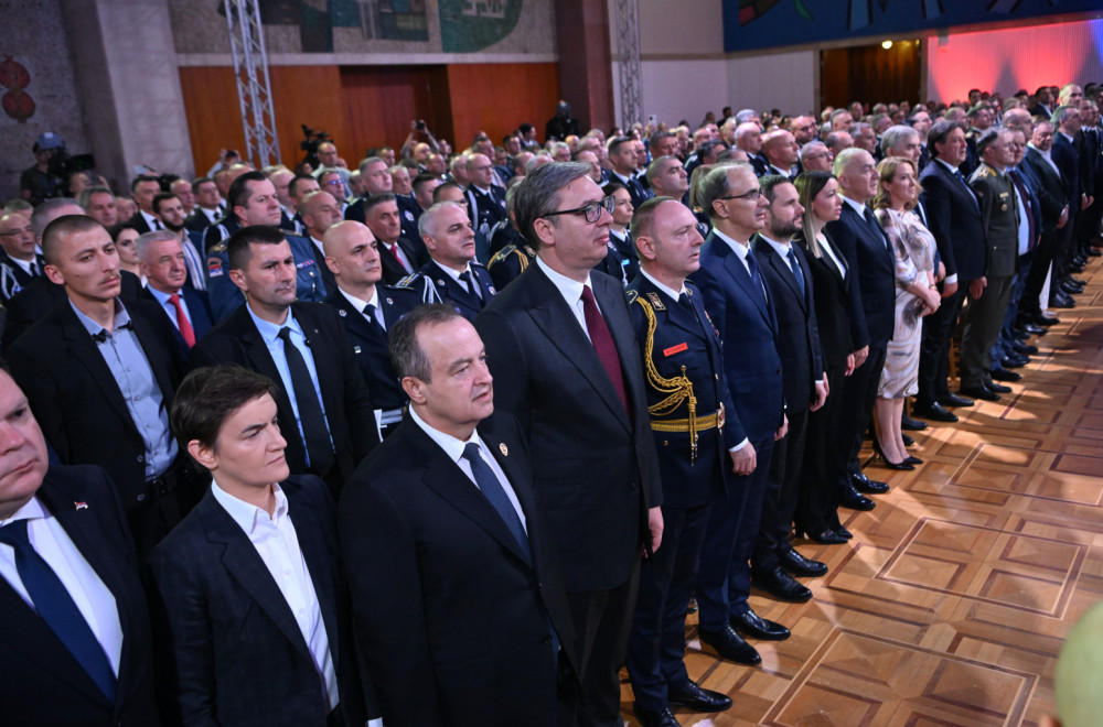 Obeležavanje Dana MUP-a i Dana policije: Vučić dodelio zlatna odlikovanja, Dačić izneo brojke FOTO/VIDEO