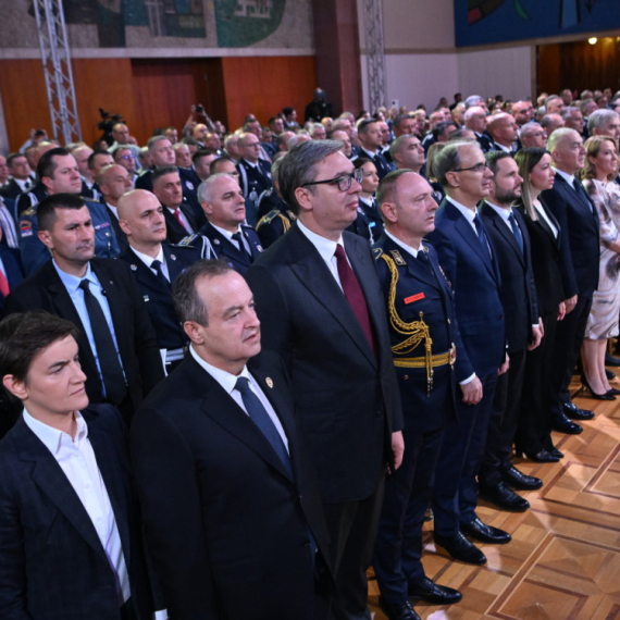 Obeležavanje Dana MUP-a i Dana policije: Vučić dodeljuje zlatna odlikovanja, Dačić izneo brojke FOTO/VIDEO