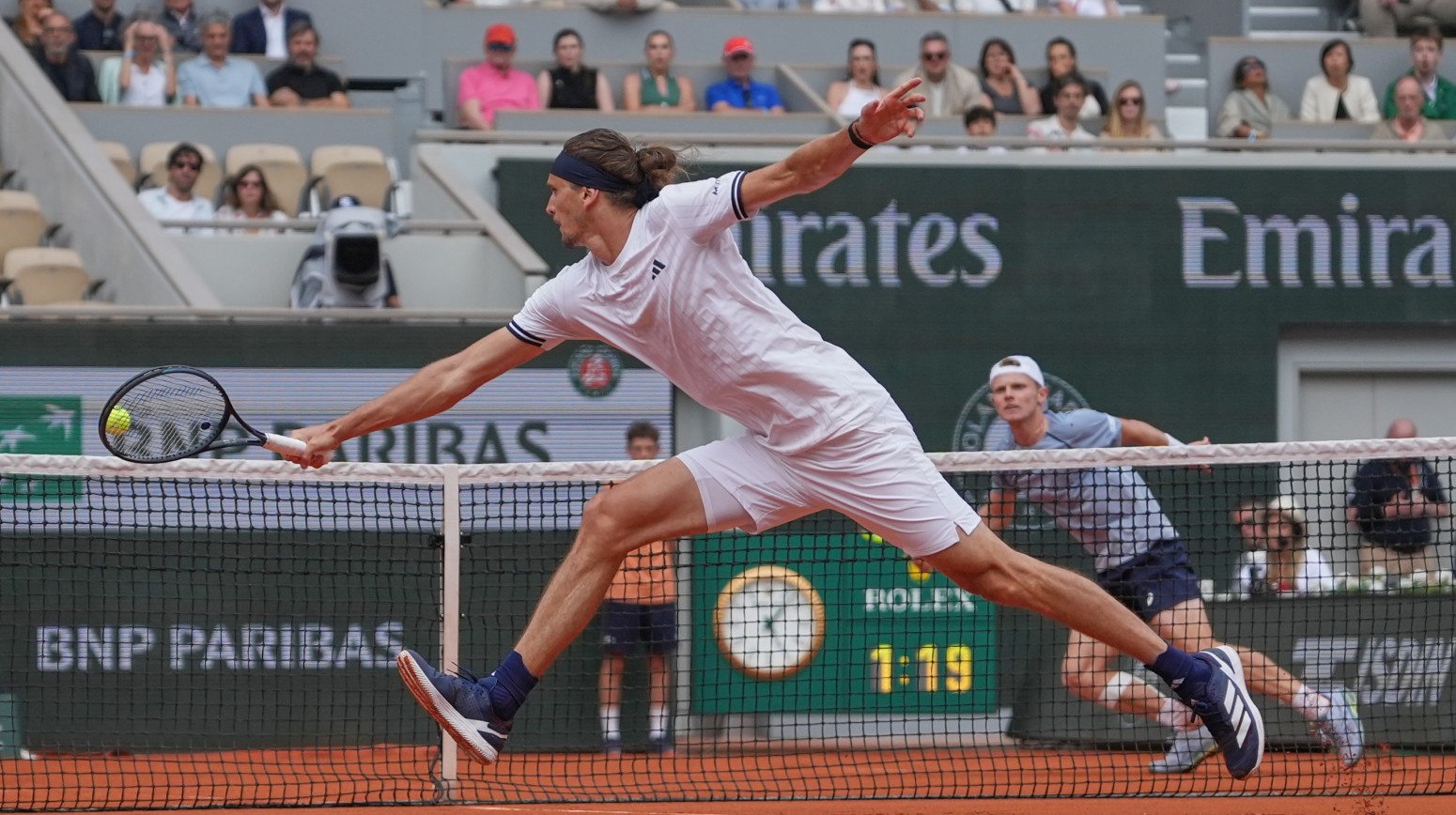 Zverev se "prošetao" do četvrtfinala