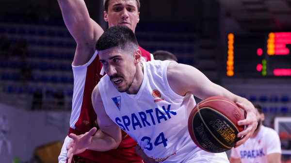 Spartak vodi – FMP teži ka povratku
