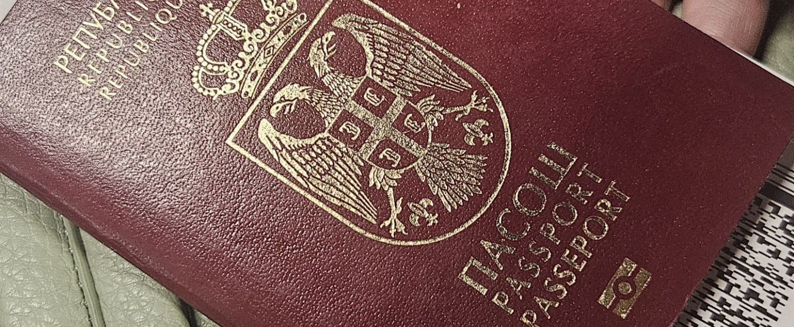 "Kada su mi videli pasoš sklonili su me"; Srbi otkrili predrasude koje vladaju u svetu
