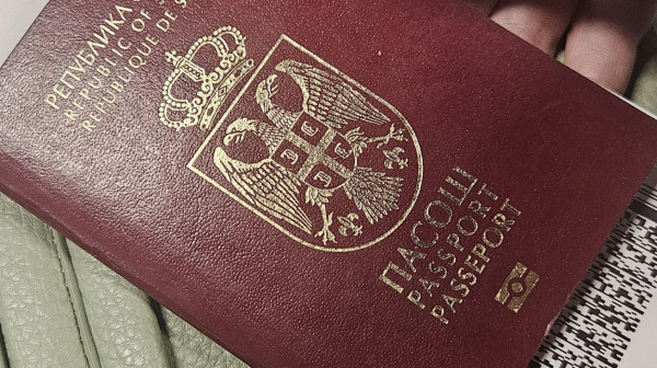 "Kada su mi videli pasoš sklonili su me"; Srbi otkrili predrasude koje vladaju u svetu