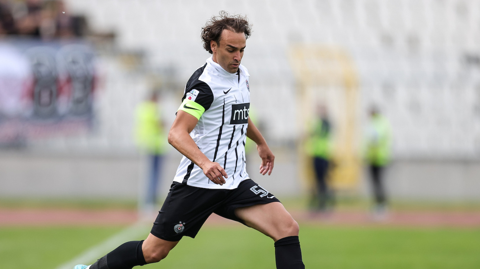 Lazar Marković na "birou"