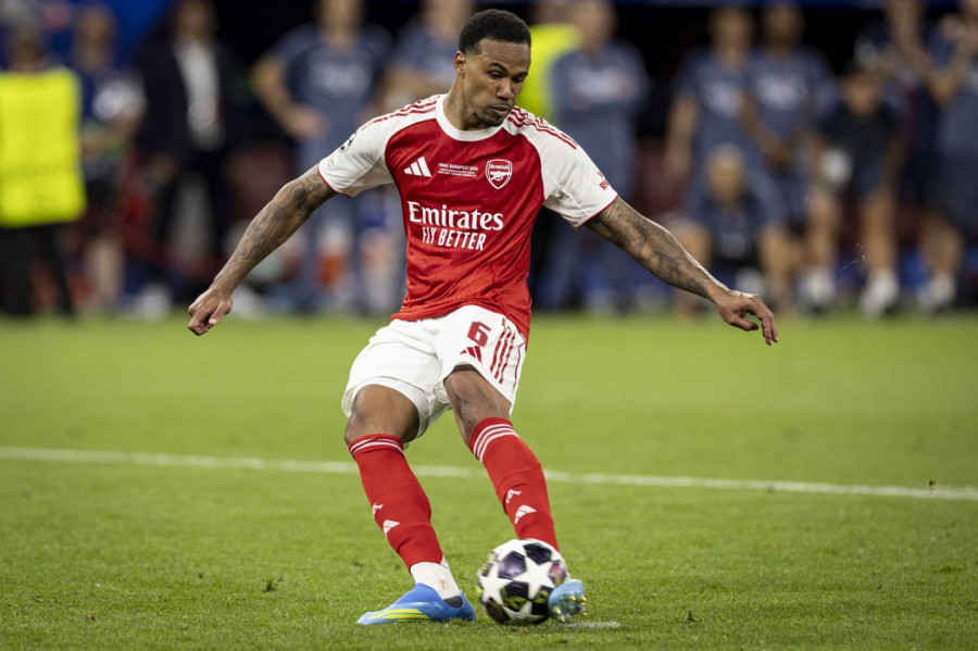 Arsenal sprema veliko leto