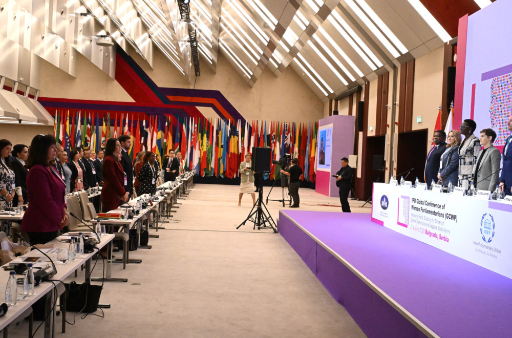Počeo globalni samit parlamentarki; Skup otvara Brnabić