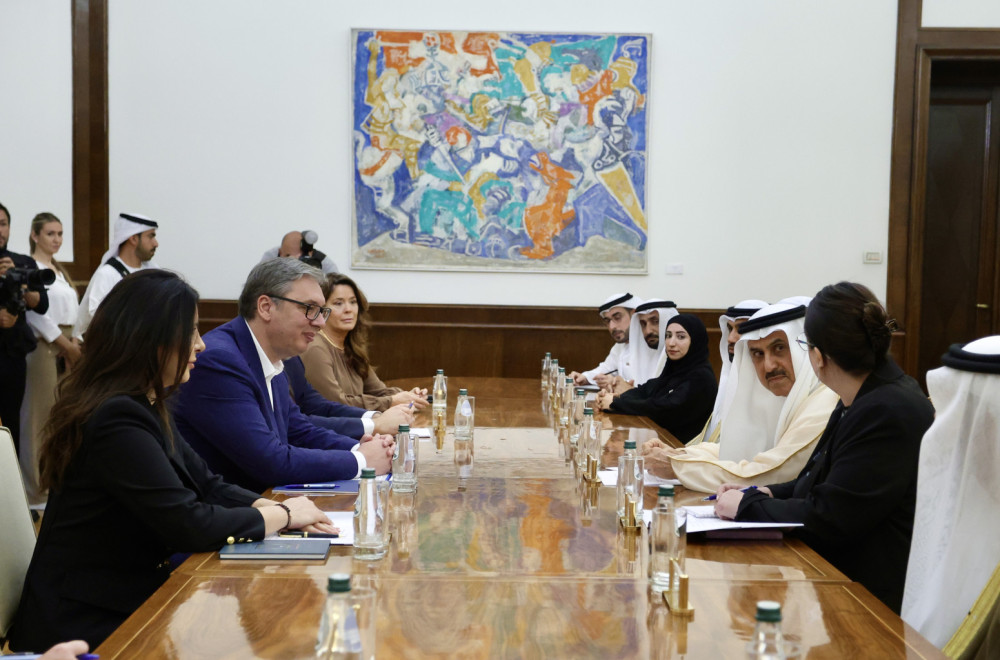 Vučić se sastao sa predsednikom Federalnog nacionalnog saveta UAE: Ogromna zahvalnost šeiku FOTO