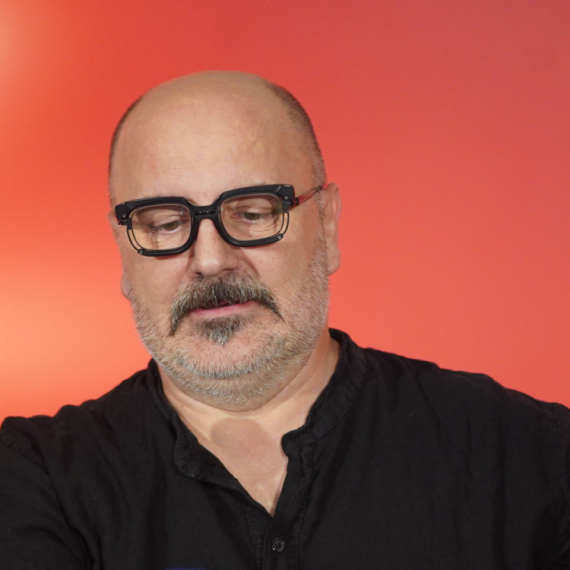 Kokan Mladenović udario na vernike: Poklonjenje svetinji izjednačio sa Tompsonovim koncertom