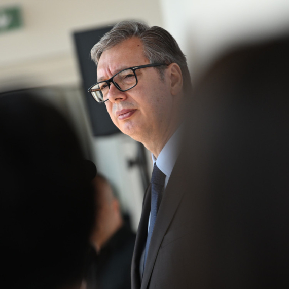 BIA: "Zvicer se nalazi u Crnoj Gori, Vučić da ne putuje u Tivat"