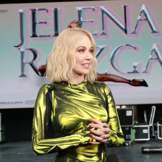 Jelena Rozga otkrila tajnu svoje lepote: Ovo nikada ne radi pre spavanja