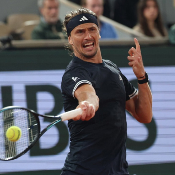 Zverev pokazao ko je "tata" – Rafa nemoćan na "Šatrijeu"!