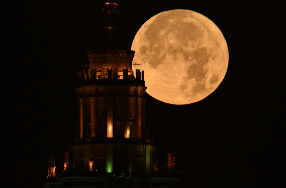 Spektakl iznad Moskve: Retka astronomska pojava oduševila posmatrače VIDEO