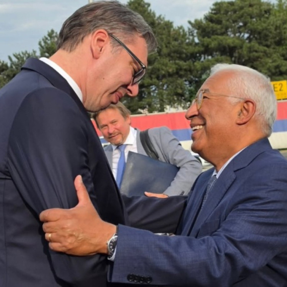 Vučić dočekao Koštu: "Važan podsticaj odnosima Srbije i EU"