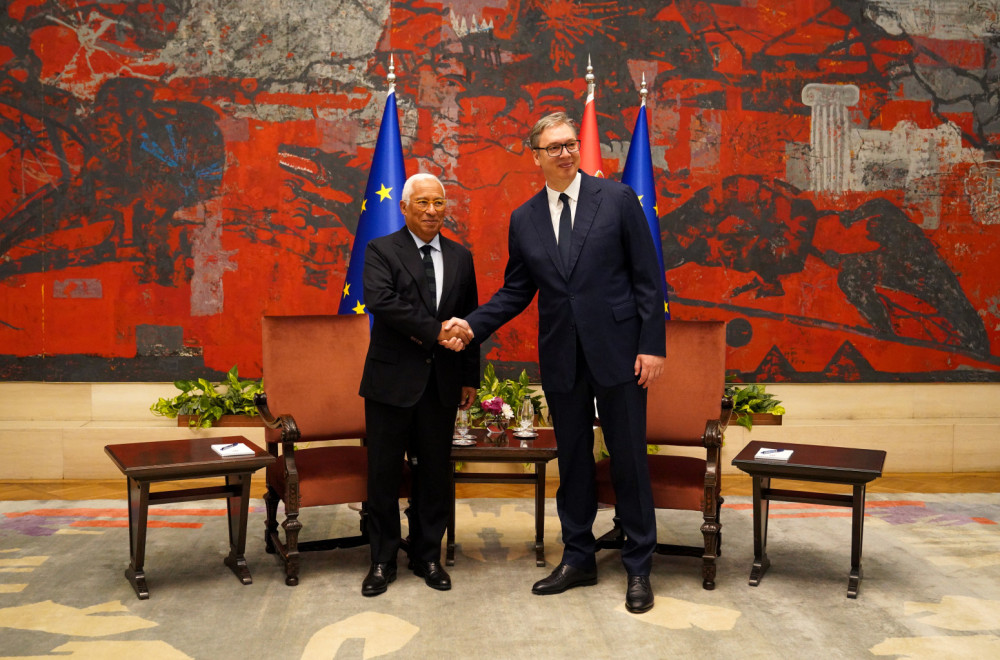 Završen sastanak s Koštom; Oglasio se Vučić; Uskoro obraćanje medijima FOTO