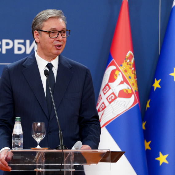Vučić ide u Tivat: "Ne plašim se da kažem istinu"; "Idem u Crnu Goru i u lice ću im reći sve što imam"