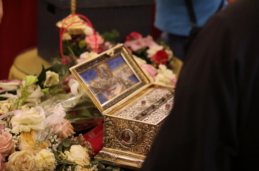 SPC uputila hitan apel vernicima zbog pojasa Presvete Bogorodice: Potrebna pomoć na 5 lokacija u Beogradu