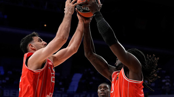 Micić ponovo pokazao klasu – vodio Hapoel do preokreta i polufinala!