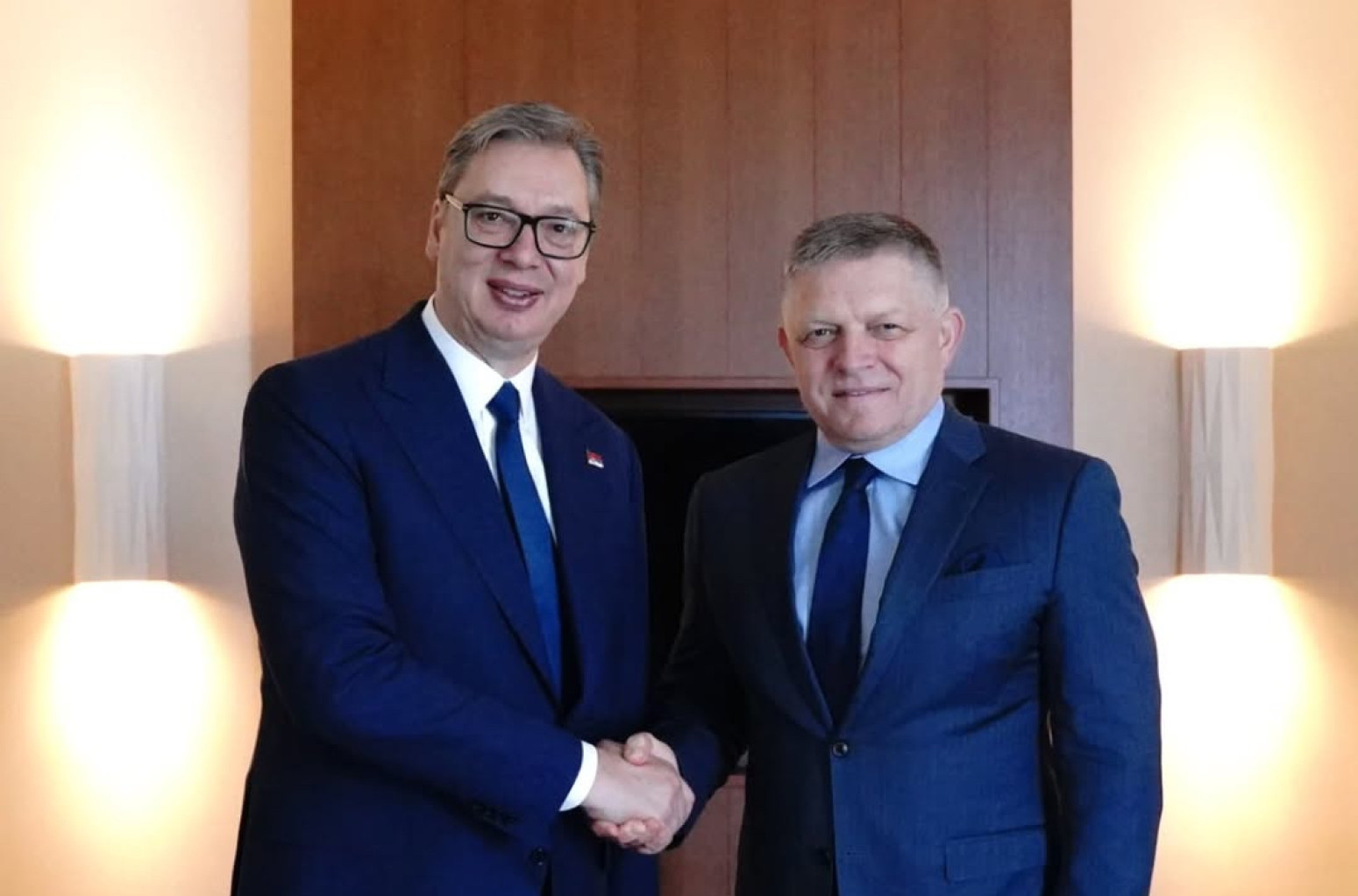Vučić sa Ficom u Tivtu: Srbija zahvalna Slovačkoj na podršci evropskom putu i teritorijalnom integritetu