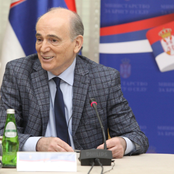 Novi život u još 67 kuća u 48 sela; Krkobabić: "Devetoro dece pod svojim krovom u Svilajncu" FOTO