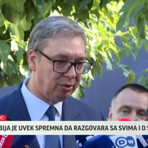Vučić: "ANB organizovala napade na Srbiju"; "Srbi bili dobri kad su gasili požar na Lušticu"